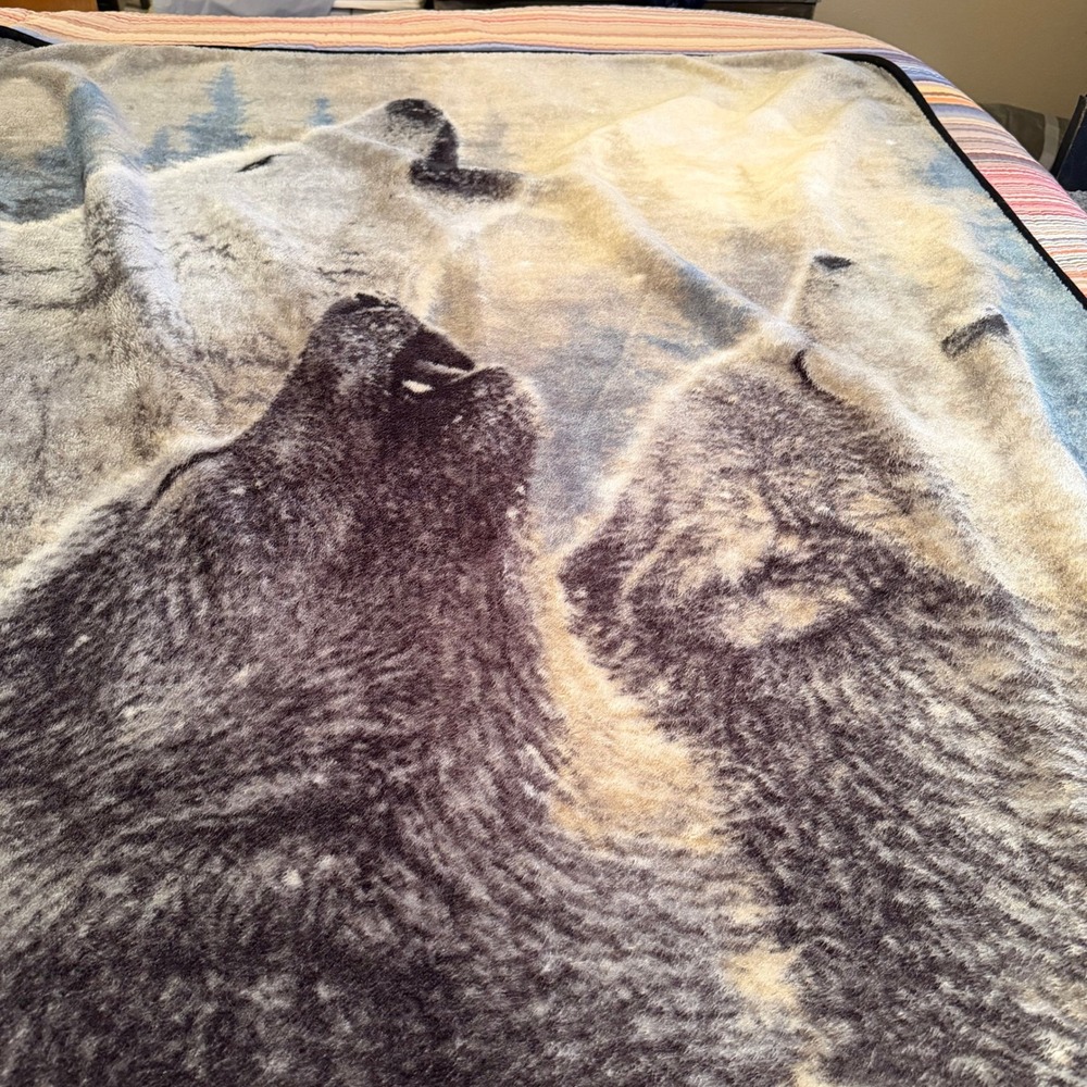 VTG The Northwest Company Howling Wolves Fleece Throw Blanket In Harmony Gray - Picture 2 of 6